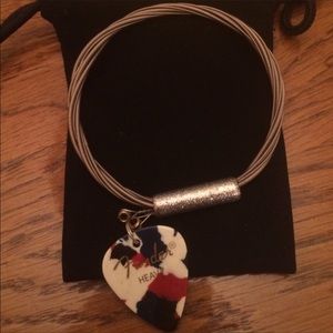 Guitar string bracelet